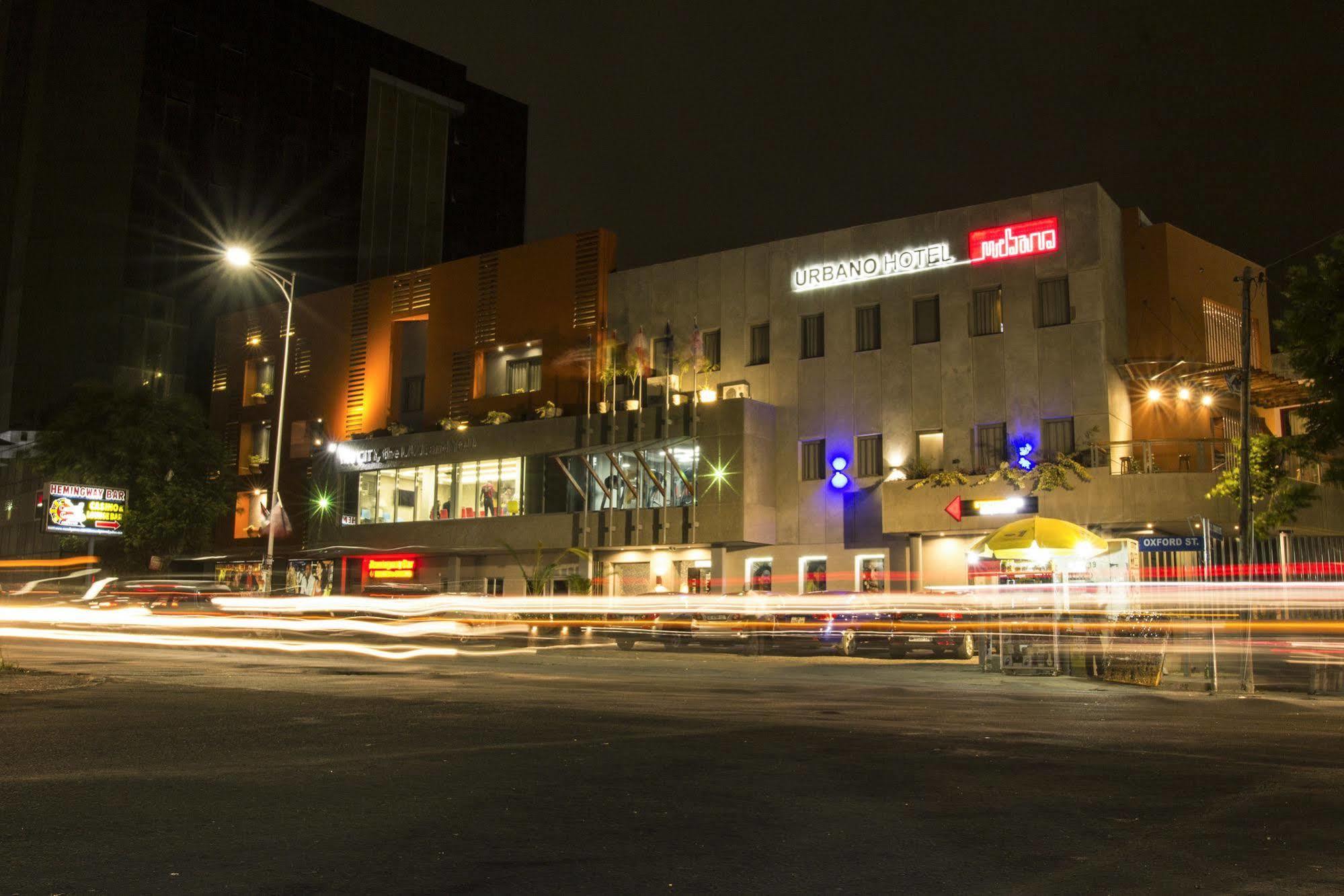 Urbano Hotel By Roots Wiaboman Exterior foto